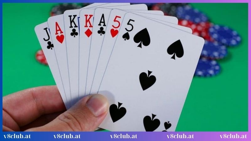 Cách chơi Poker 7 lá với từng vòng cược