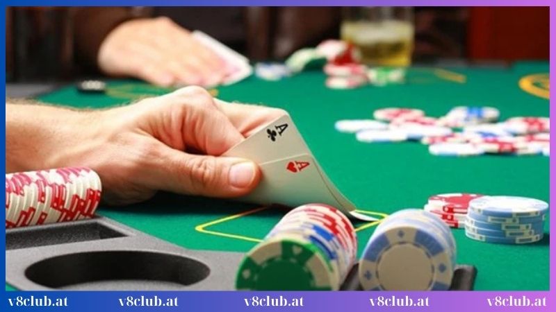 Game bài uy tín tải app chơi Poker